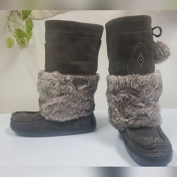 Manitobah Mukluks Snowy Owl - Picture 3 of 13